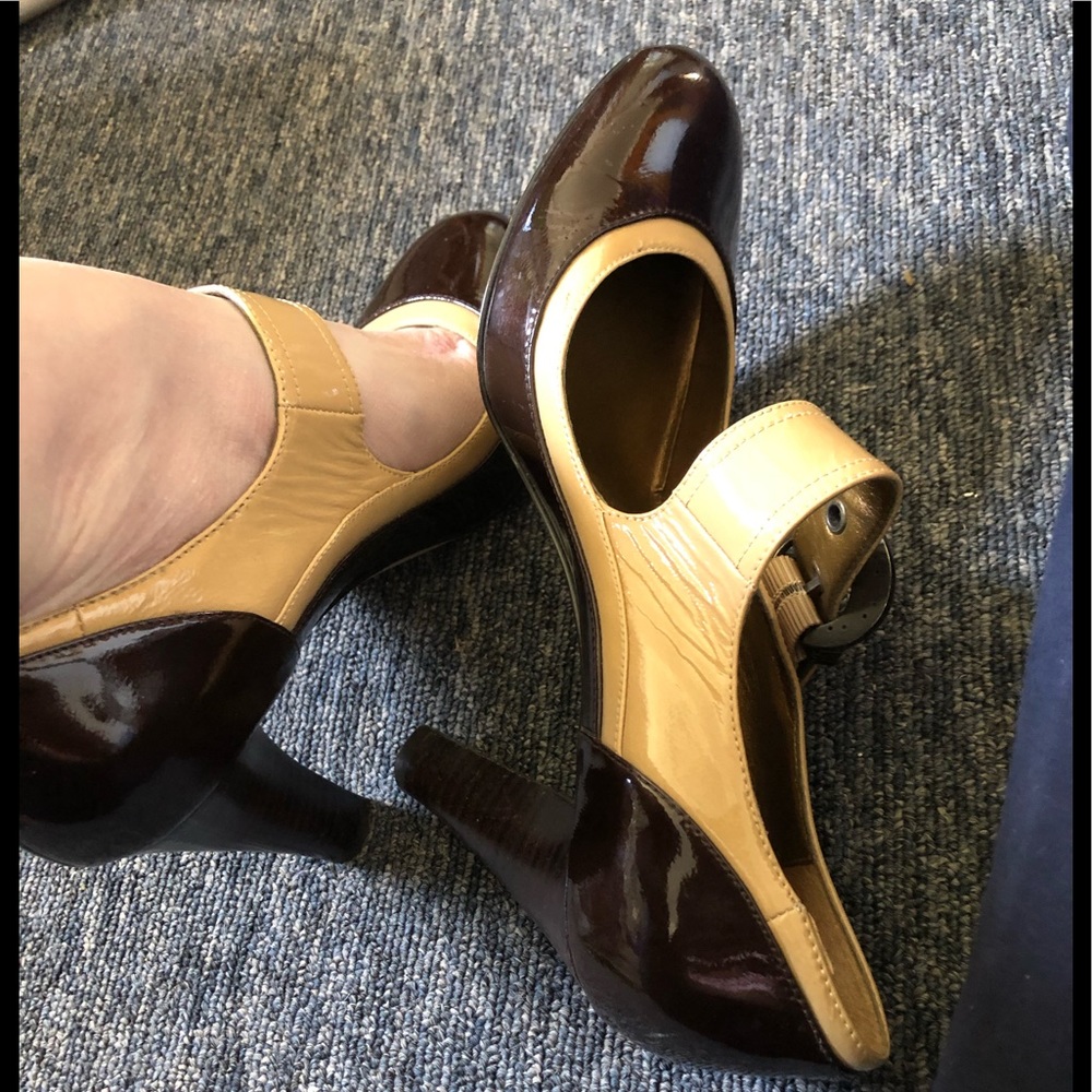 Circa Joan David heels